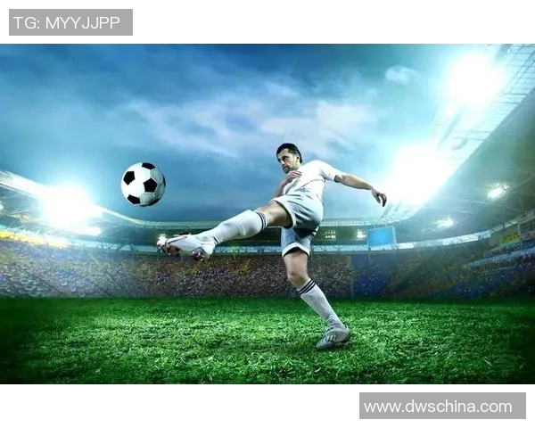 足球明星精彩射门集锦视频全览尽享足球魅力与技巧的完美结合